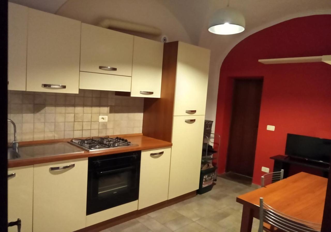 Appartamento Il Mandorlo Nel Centro Di Вольтерра Экстерьер фото